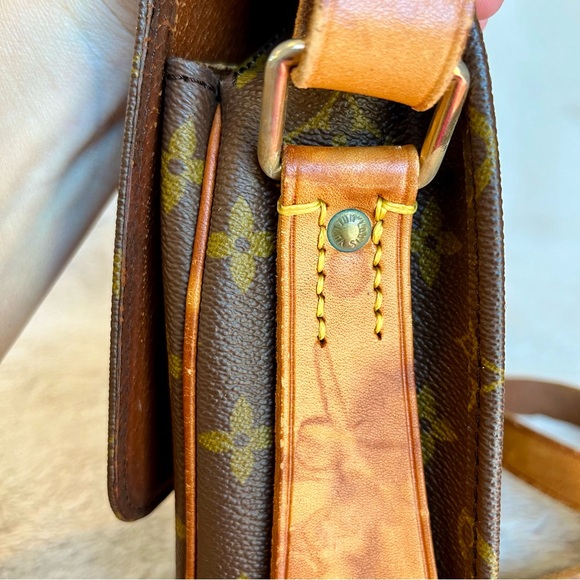 Louis Vuitton Vintage Cartouchiere MM Monogram Crossbody - Picture 13 of 17